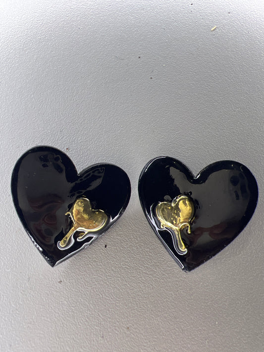 Stud Hearts Earrings