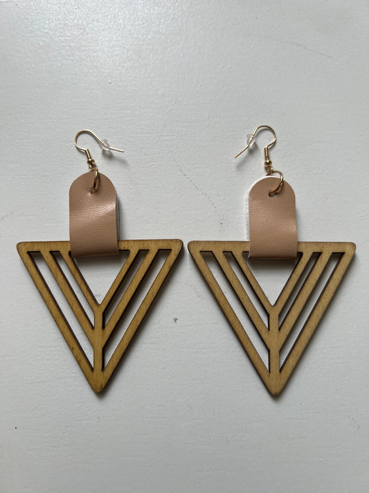 R30 Triangle earrings