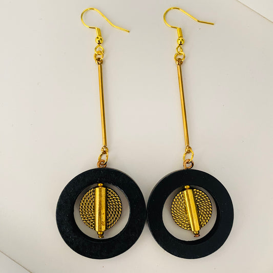 Zulu Orbit Earrings – Black & Gold Fusion