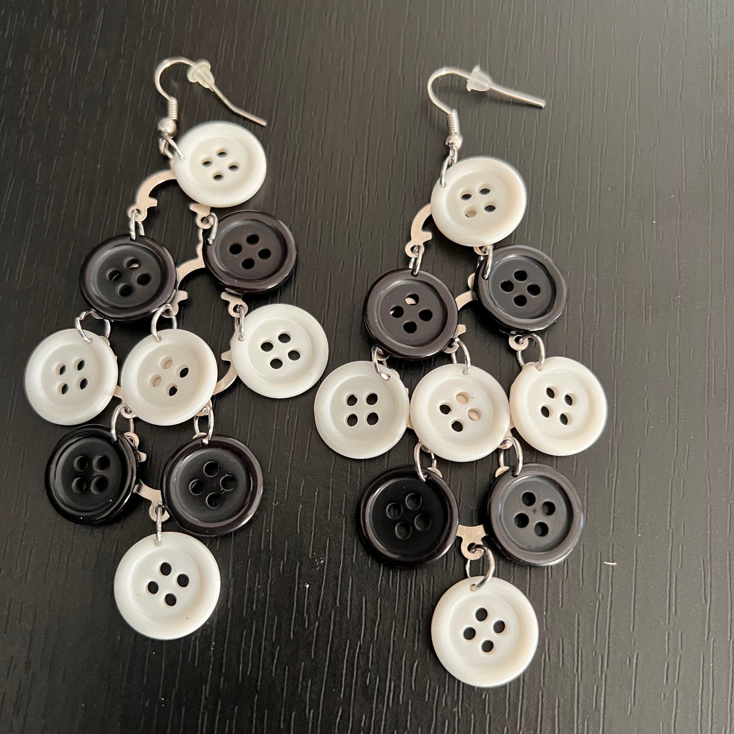 Miss Buttons Earrings